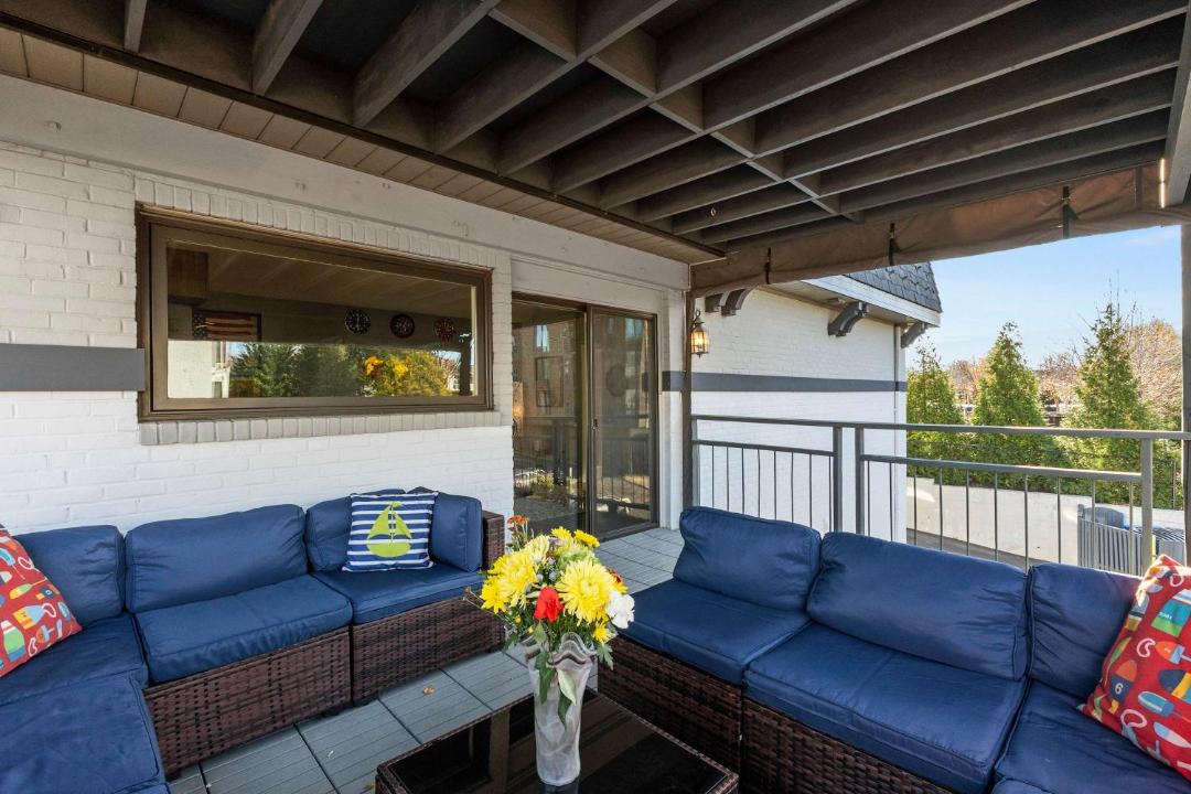Photo of Patio Balcony in Eastport