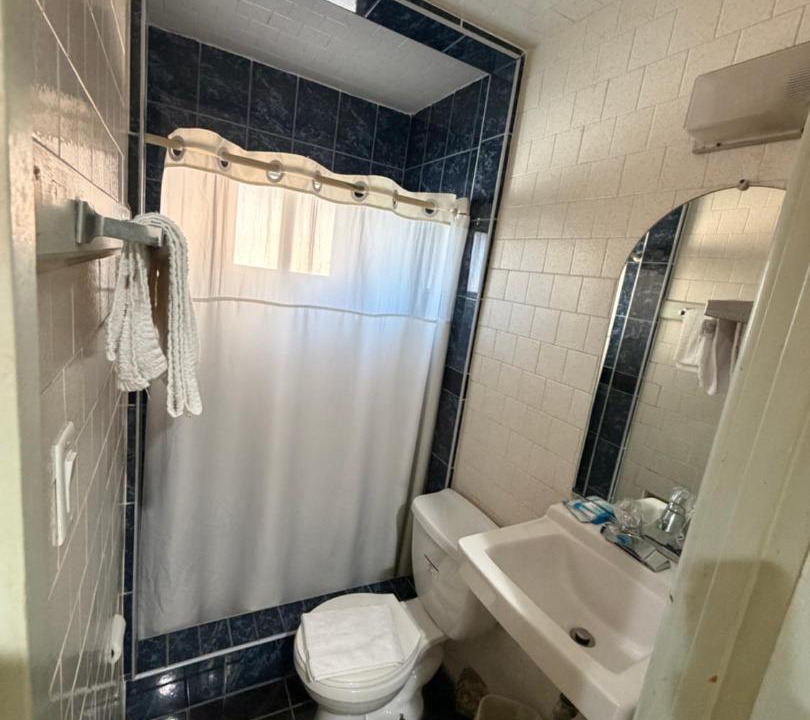 Photo of Bathroom in Los Angeles