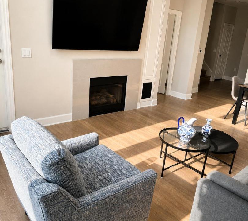 Photo of Livingroom in La Brea
