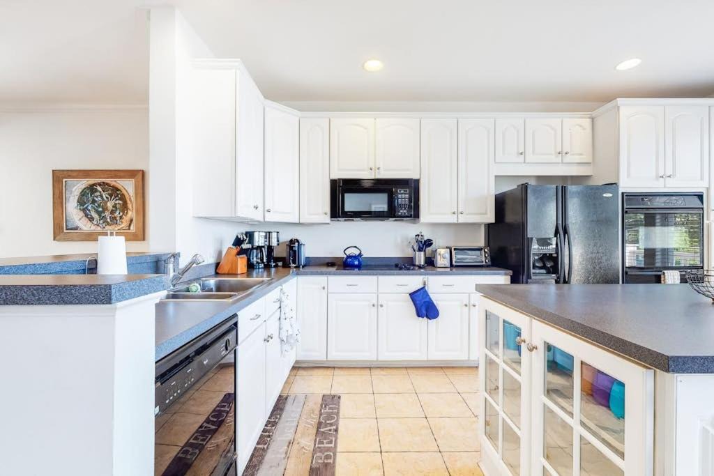 Photo of Kitchen in Sunset Island