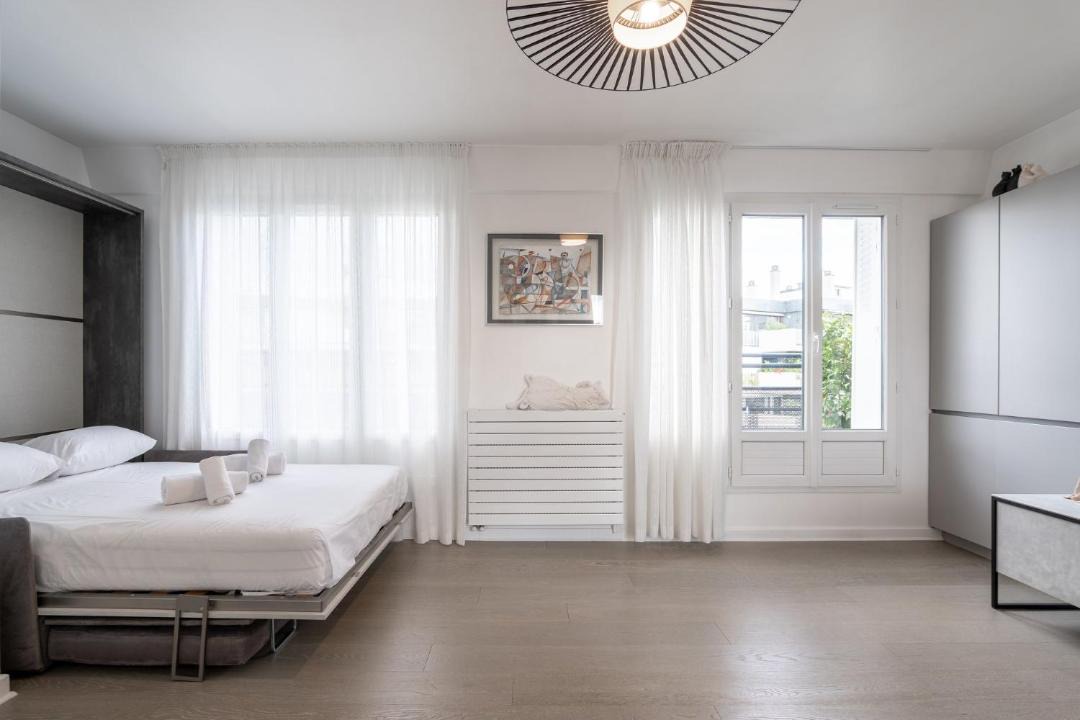Photo of Bedroom in Saint-Lambert