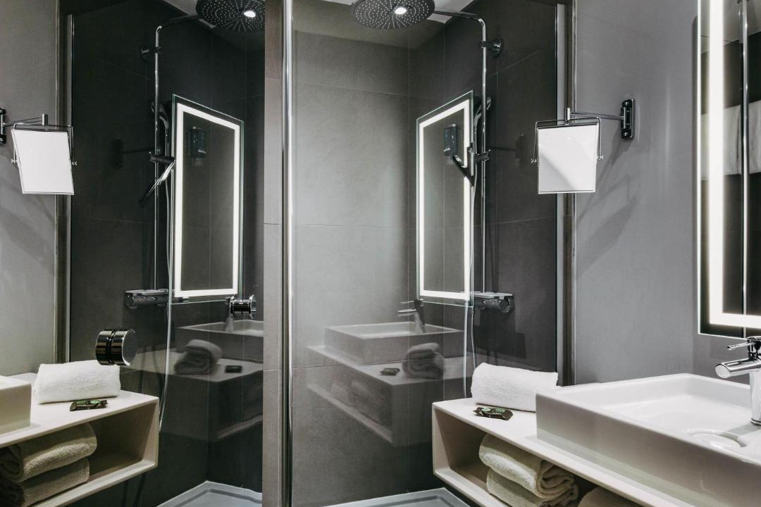 Photo of Bathroom in Tremblay-les-Gonesse