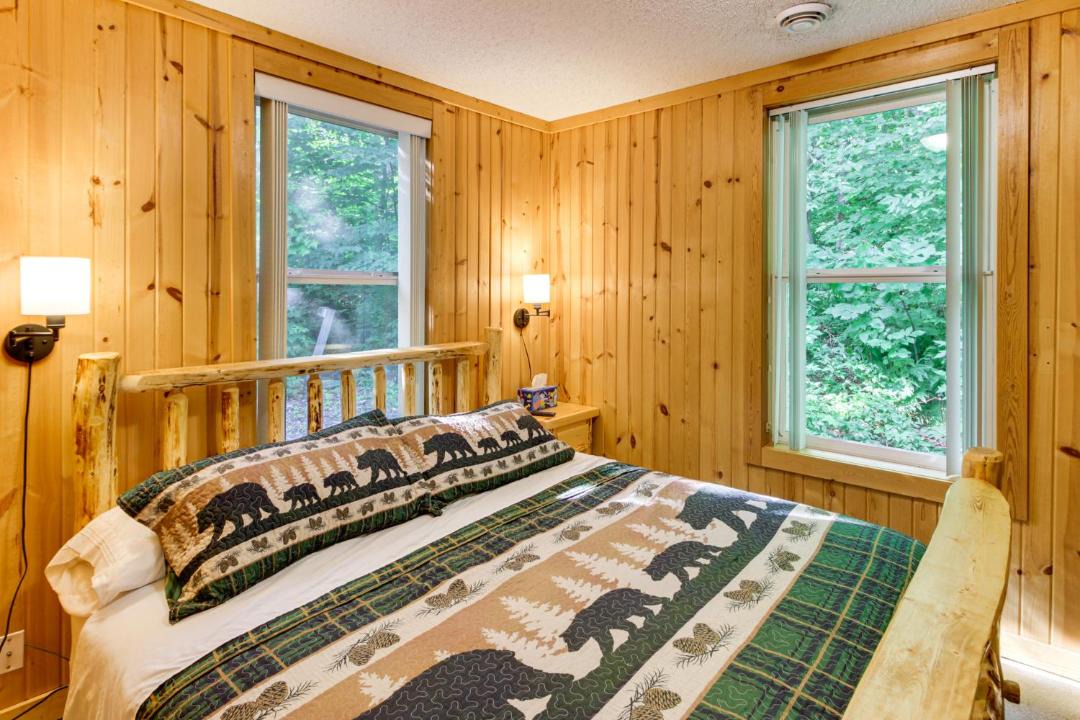 Photo of Bedroom in Garrison