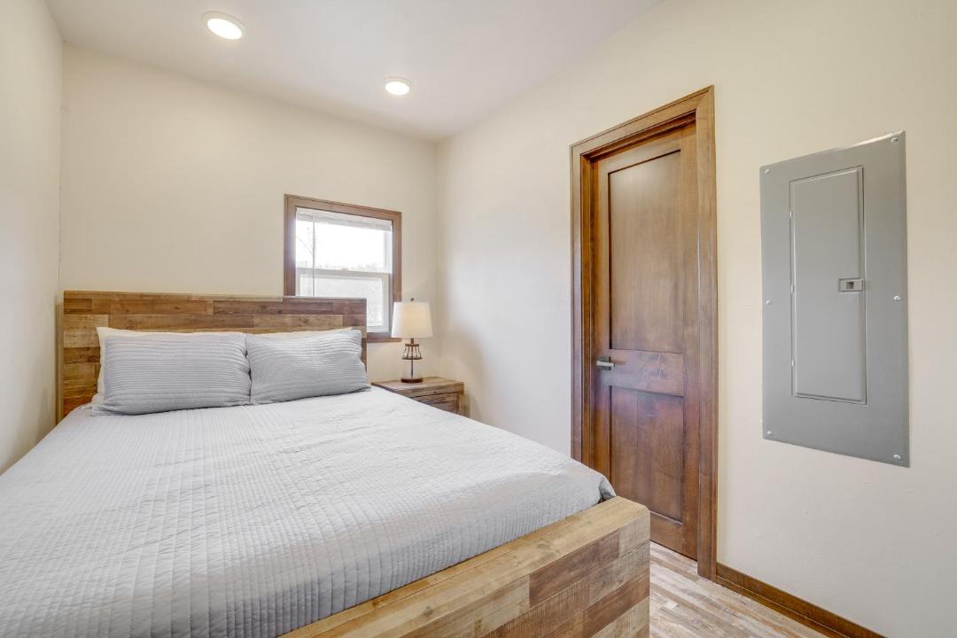 Photo of Bedroom in Waumandee