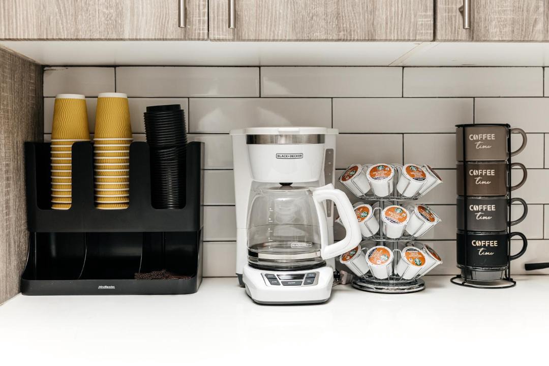 Photo of Kitchen in Warner Center