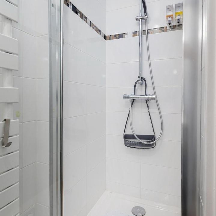 Photo of Bathroom in Clamart