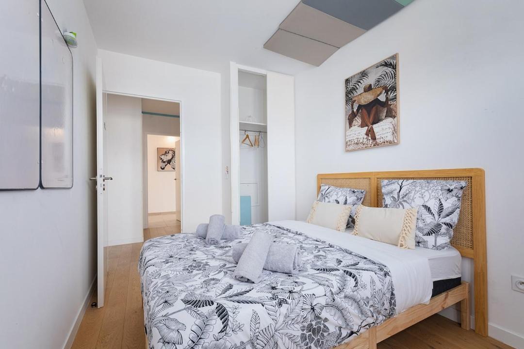 Photo of Bedroom in Clamart