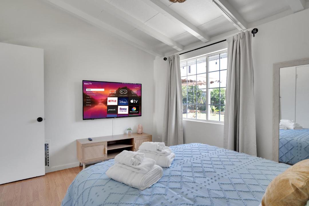 Photo of Bedroom in Sherwood Forest and Thistle Development