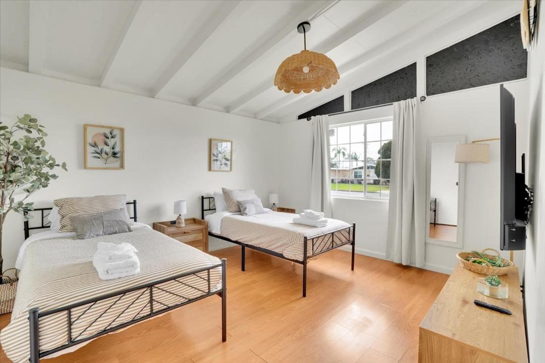 Photo of Bedroom in Sherwood Forest and Thistle Development