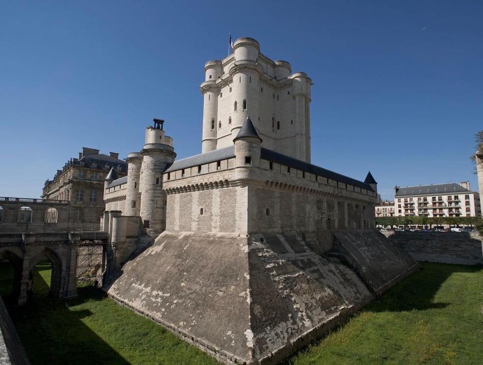 Photo of Buildings in Montreuil