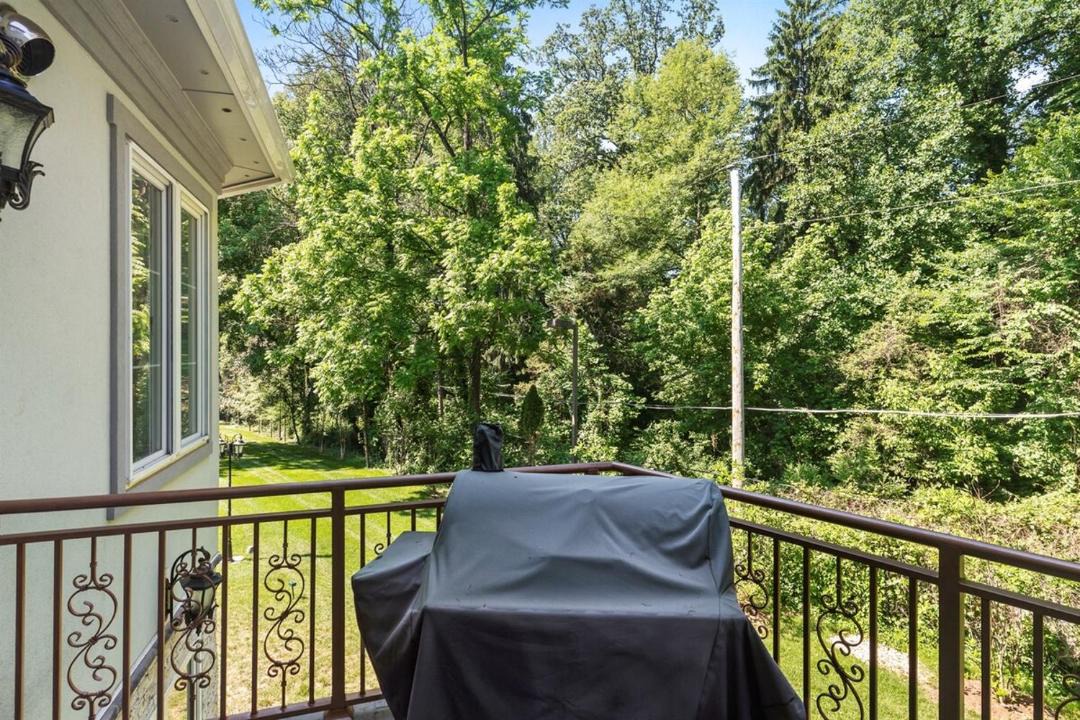 Photo of Patio Balcony in McLean