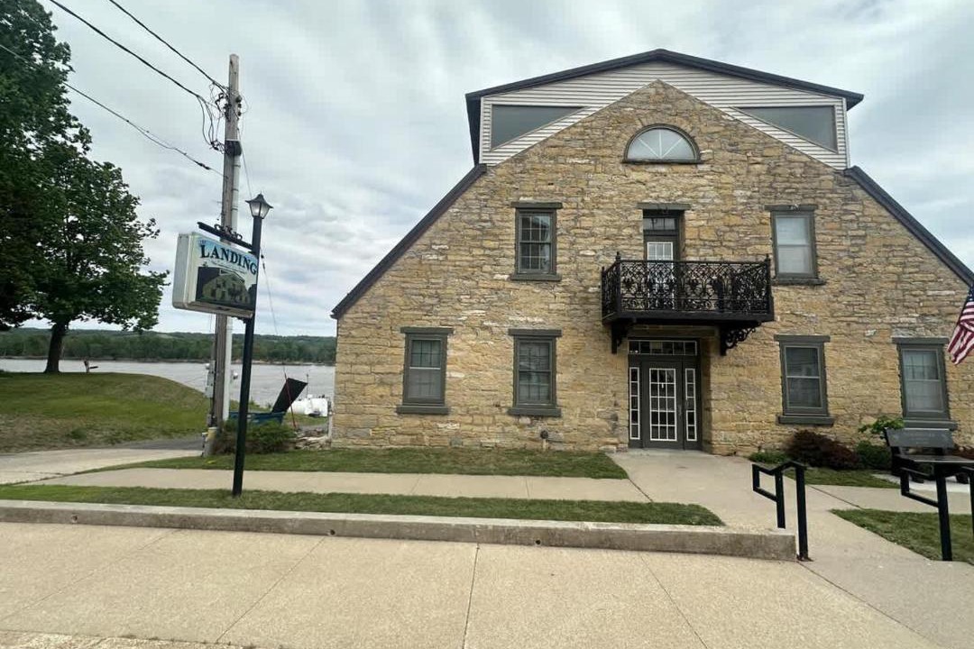 Photo of Buildings in Guttenberg