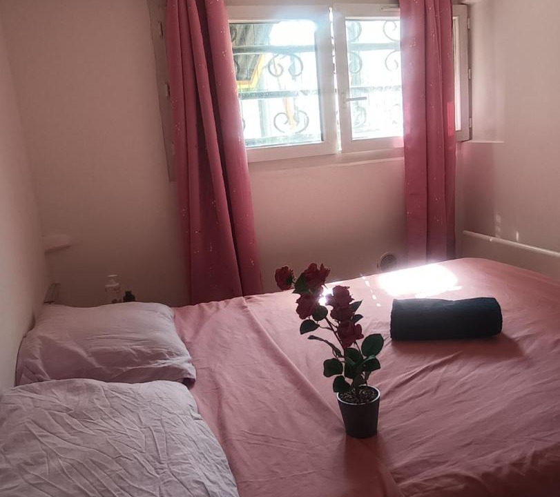 Photo of Bedroom in Chelles