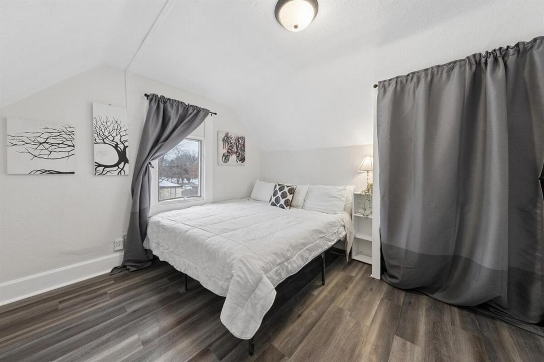 Photo of Bedroom in South Como