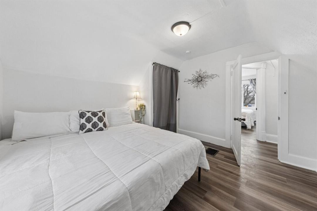 Photo of Bedroom in South Como