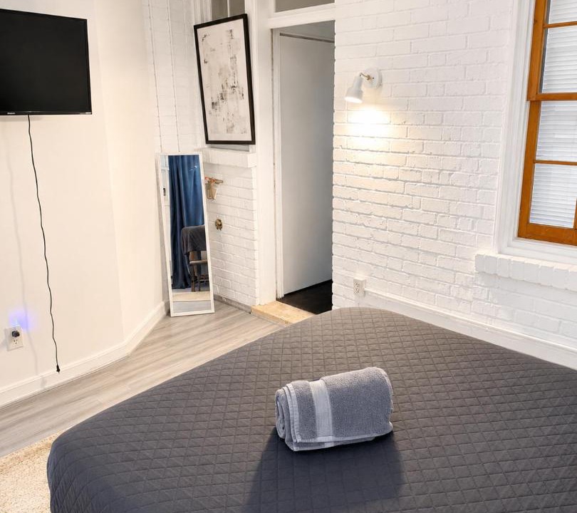 Photo of Bedroom in Fairlawn