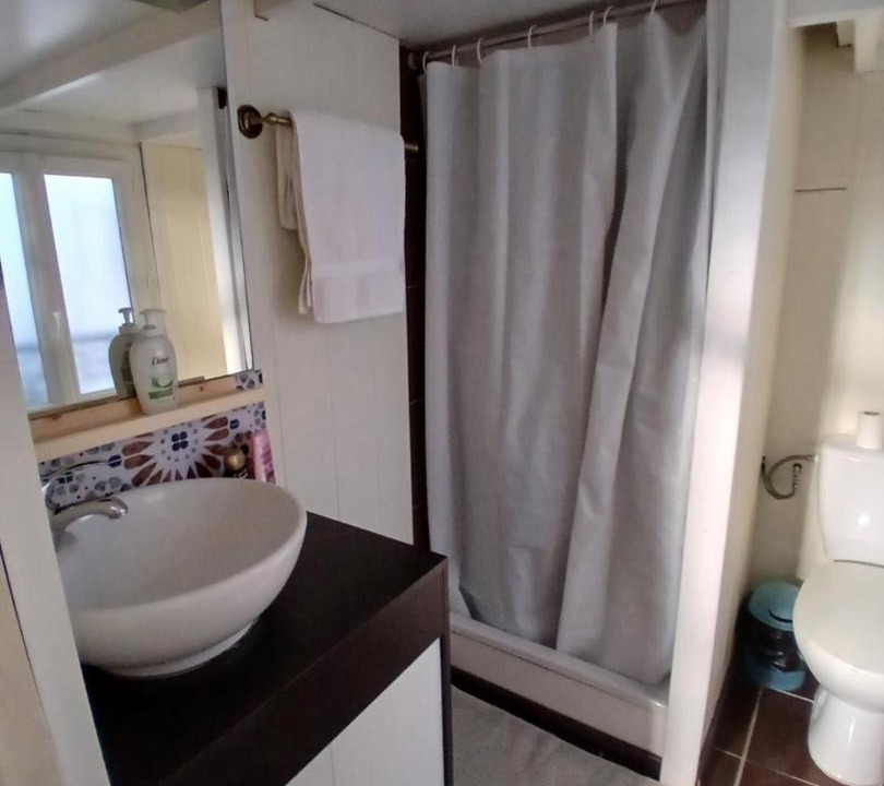 Photo of Bathroom in Issy-les-Moulineaux