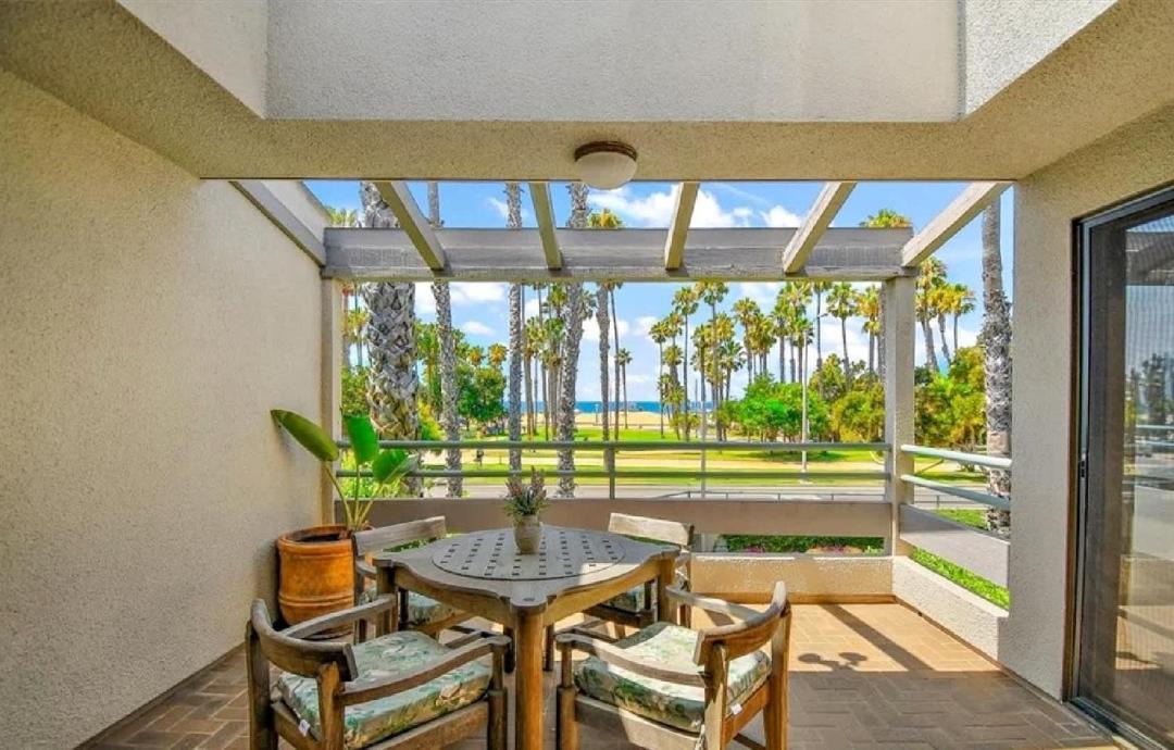Photo of Patio Balcony in Ocean Park