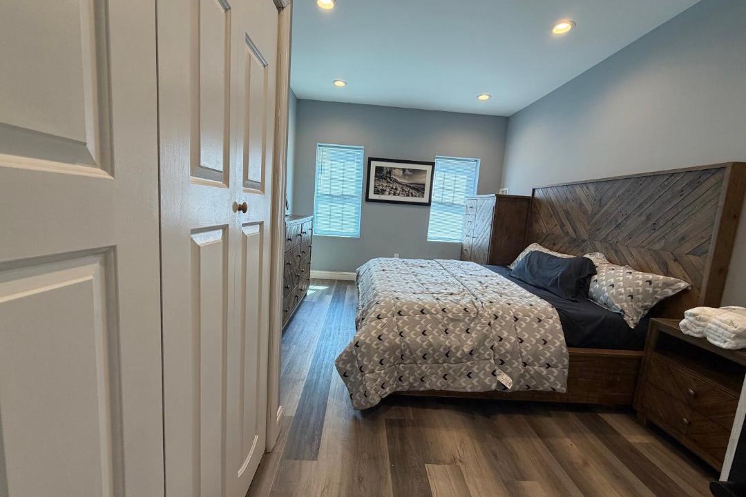 Photo of Bedroom in Downtown Baltimore