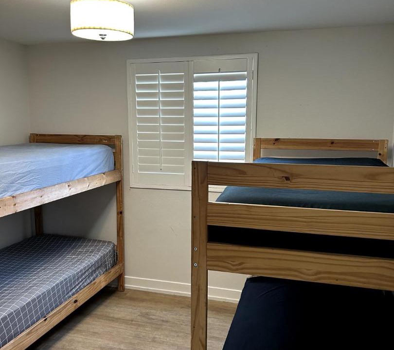 Photo of Bedroom in Wilshire Center