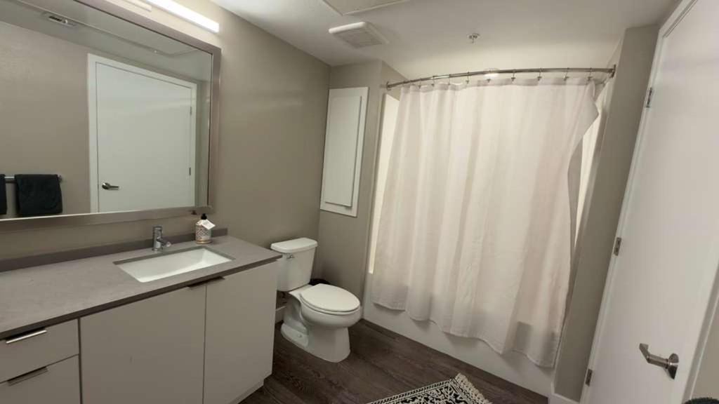 Photo of Bathroom in Hollywood