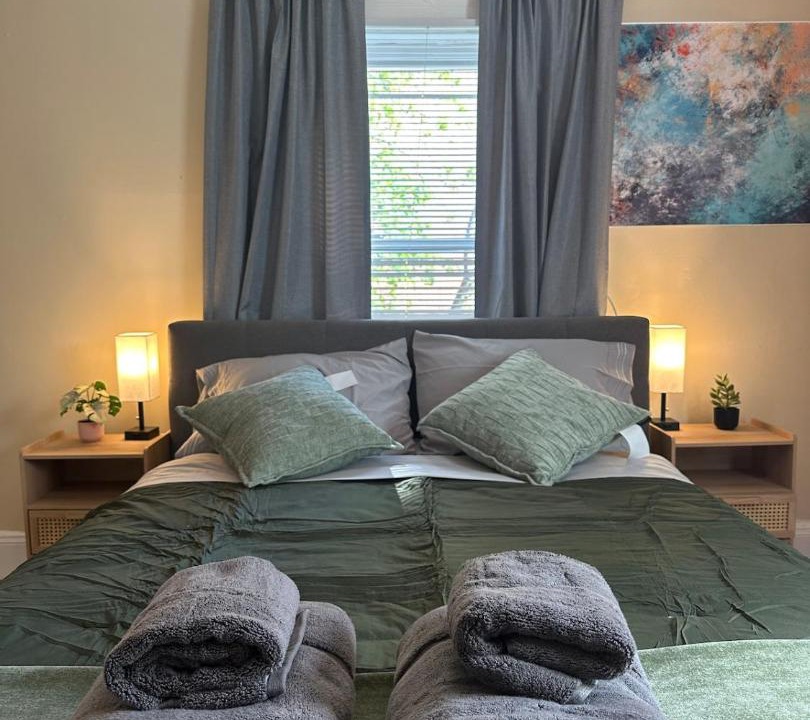 Photo of Bedroom in Cleveland Circle