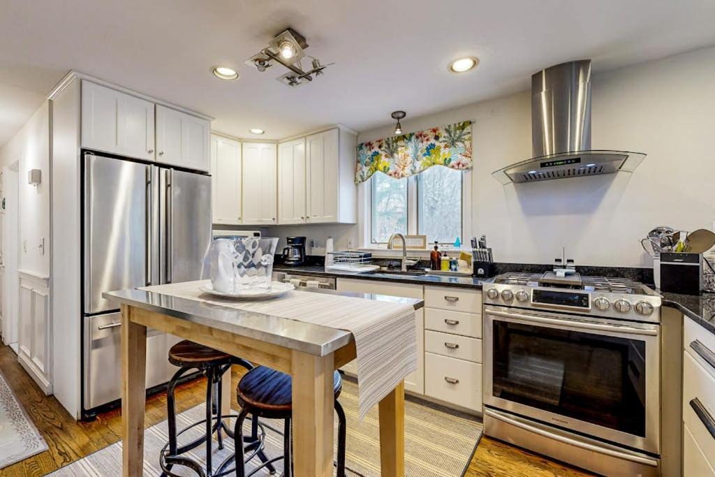 Photo of Kitchen in Sandwich
