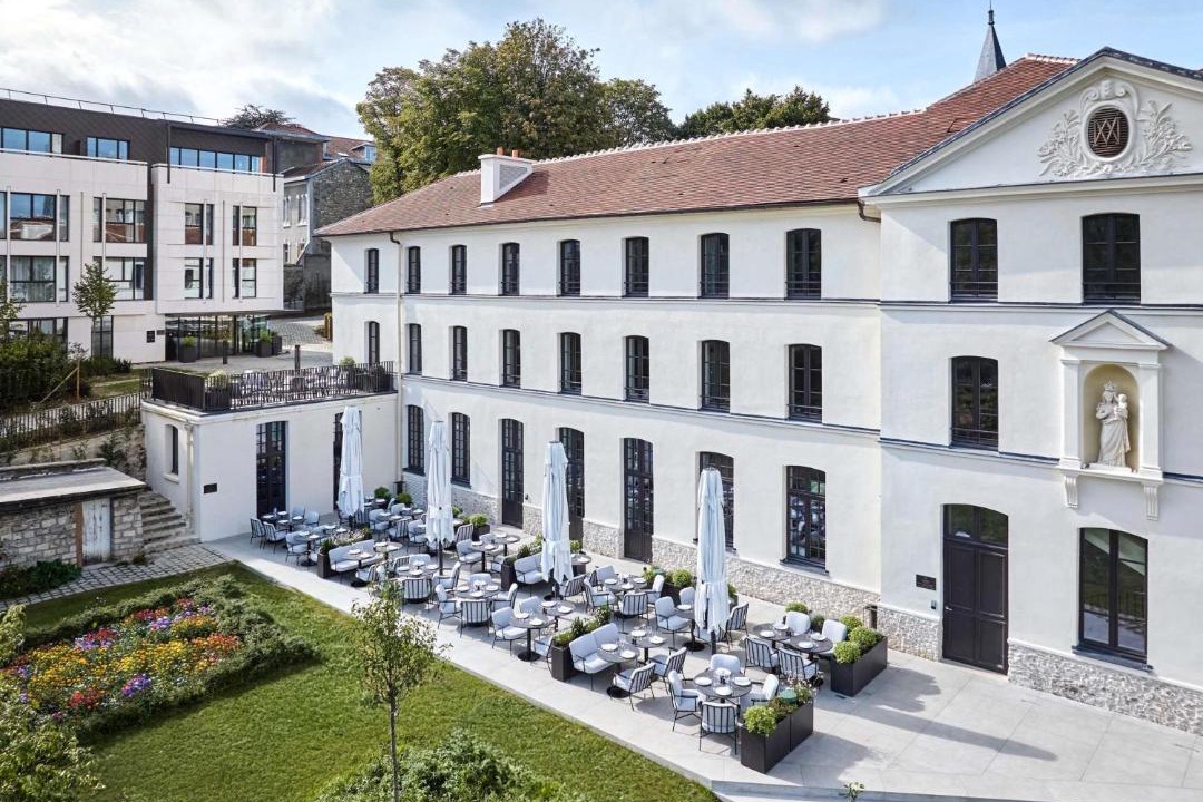 Photo of Others in Issy-les-Moulineaux