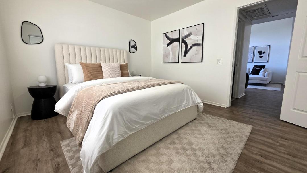Photo of Bedroom in Pico - Robertson