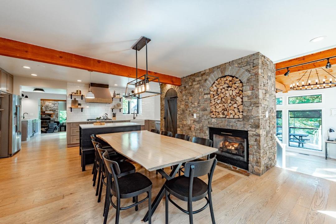 Photo of Kitchen in Mountainside