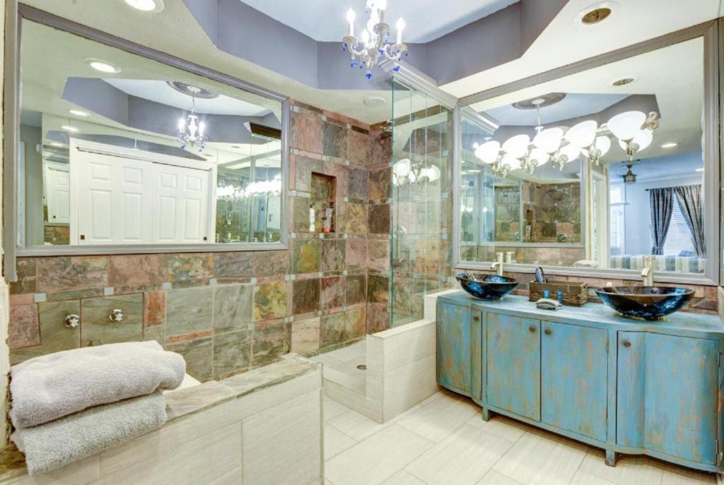 Photo of Bathroom in Faubourg Marigny