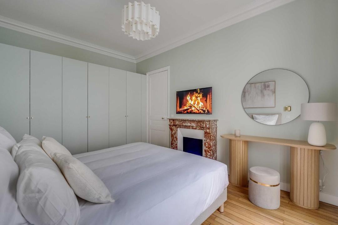 Photo of Bedroom in Batignolles