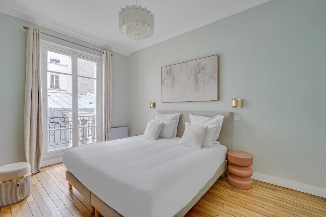 Photo of Bedroom in Batignolles