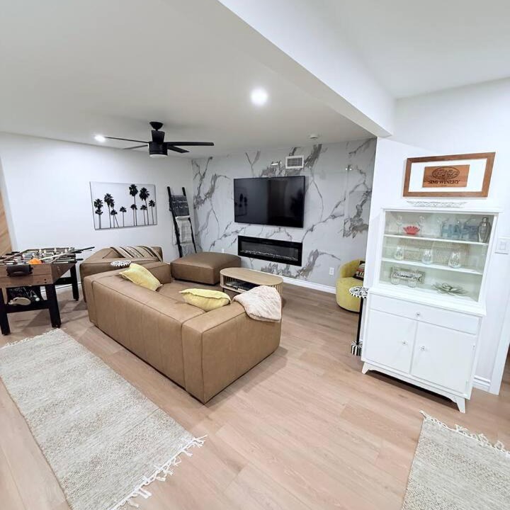Photo of Livingroom in Simi Valley