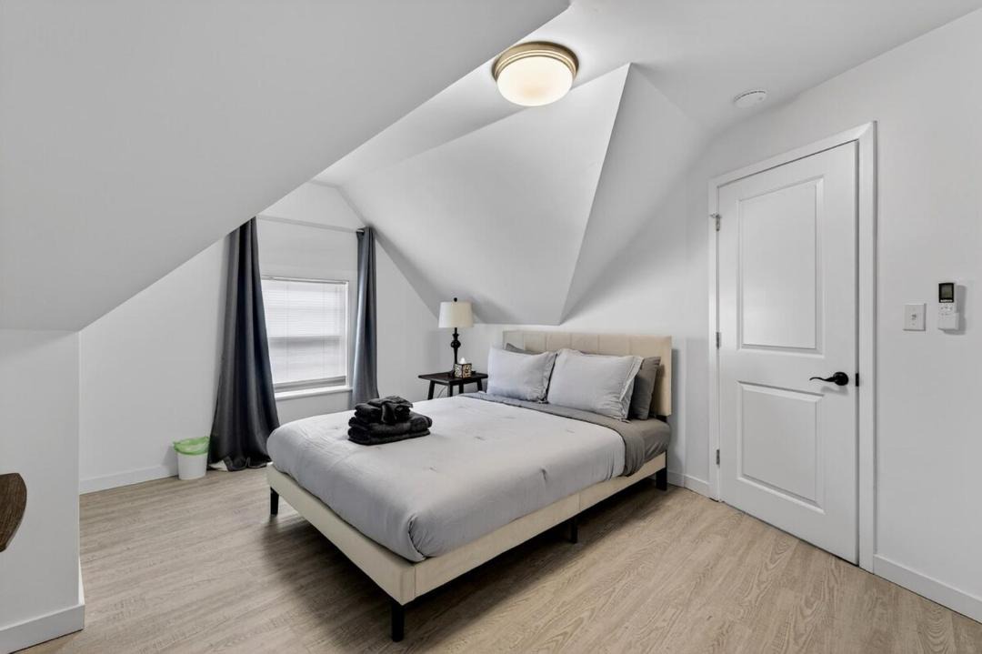 Photo of Bedroom in Malden