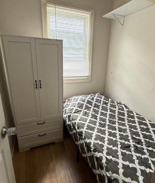 Photo of Bedroom in Hyde Square