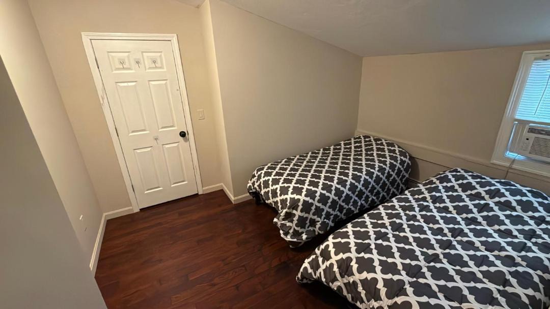 Photo of Bedroom in Hyde Square