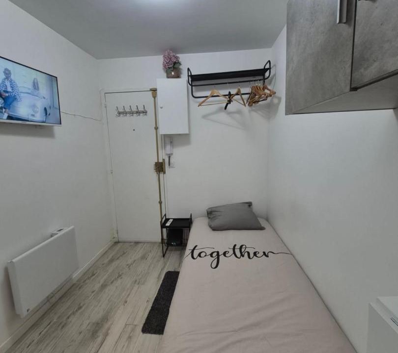 Photo of Bedroom in Notre-Dame-des-Champs