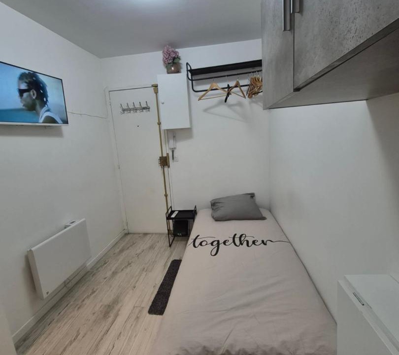 Photo of Bedroom in Notre-Dame-des-Champs
