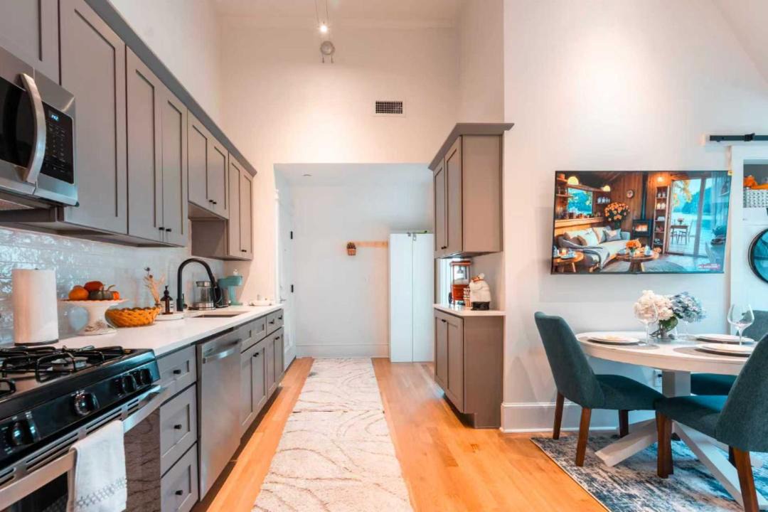 Photo of Kitchen in College Hill