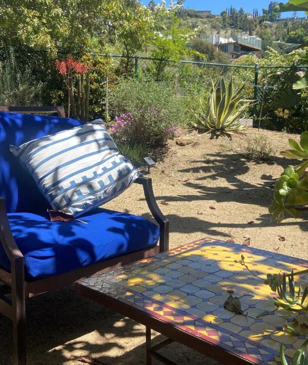 Photo of Others in Hollywood Hills West