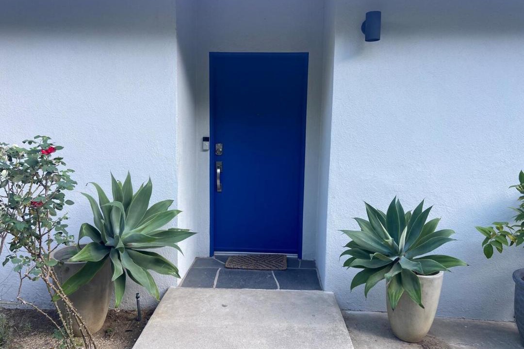 Photo of Others in Hollywood Hills West