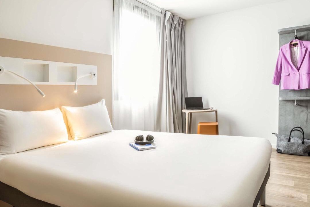 Photo of Bedroom in Gonesse