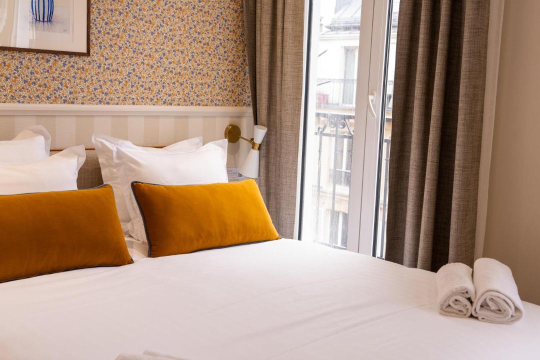 Photo of Bedroom in Batignolles