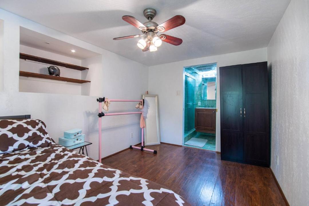 Photo of Bedroom in Los Angeles