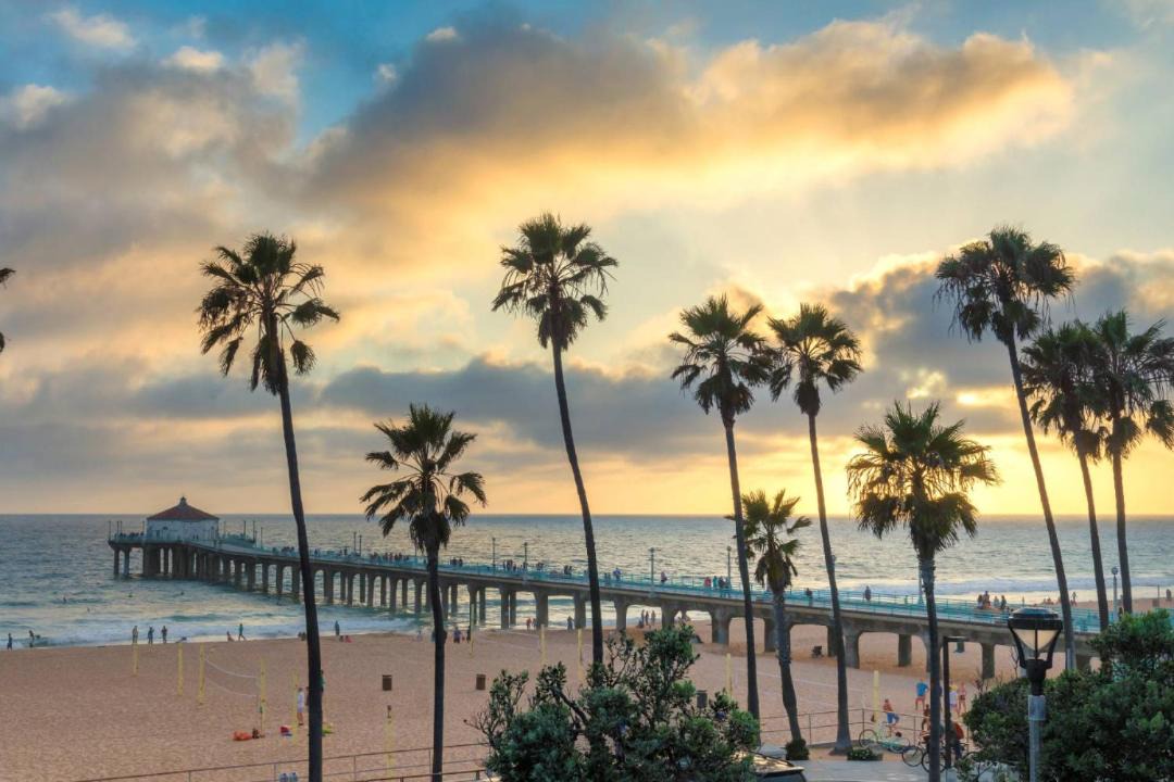 Photo of Others in Los Angeles