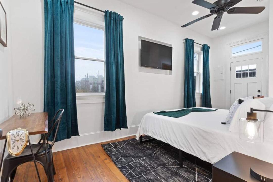 Photo of Bedroom in Mid-City