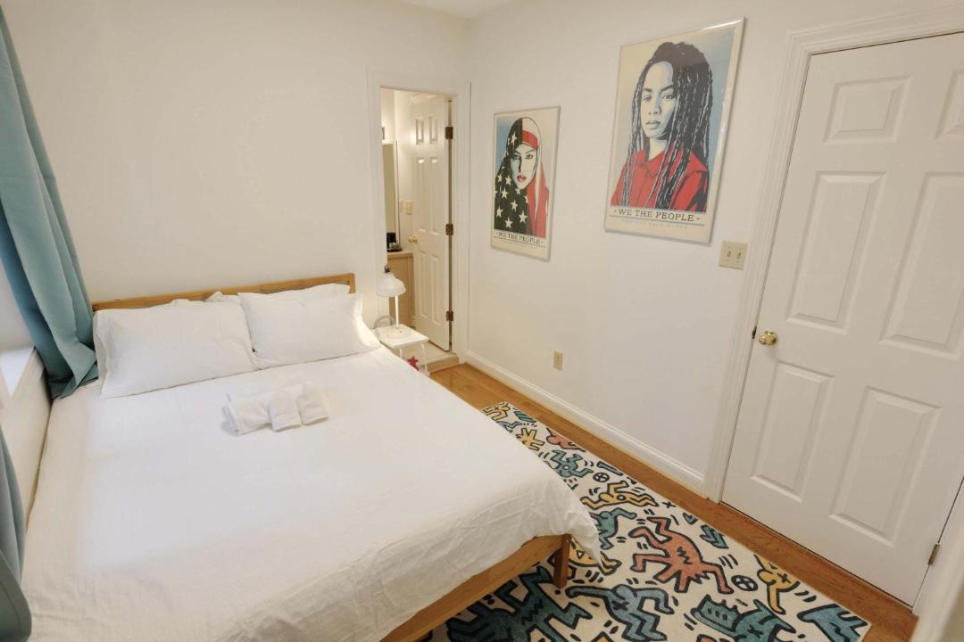 Photo of Bedroom in Capitol Hill