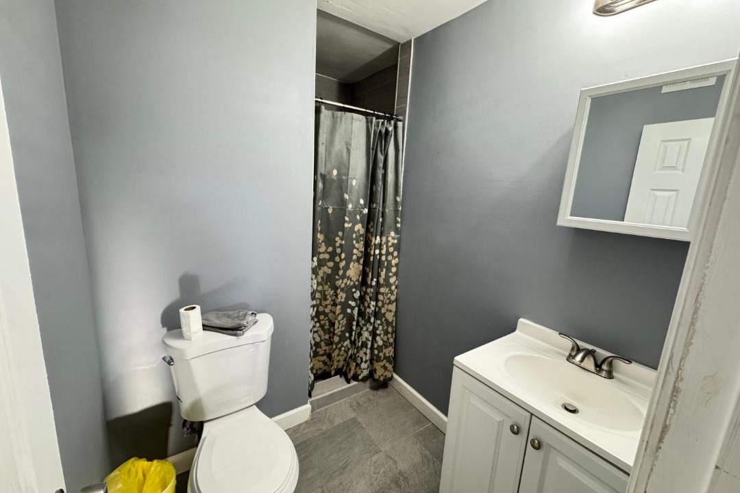 Photo of Bathroom in Anacostia