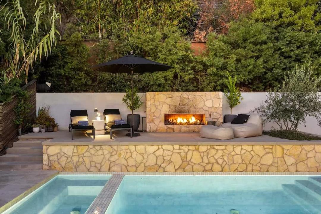 Photo of Others in Hollywood Hills